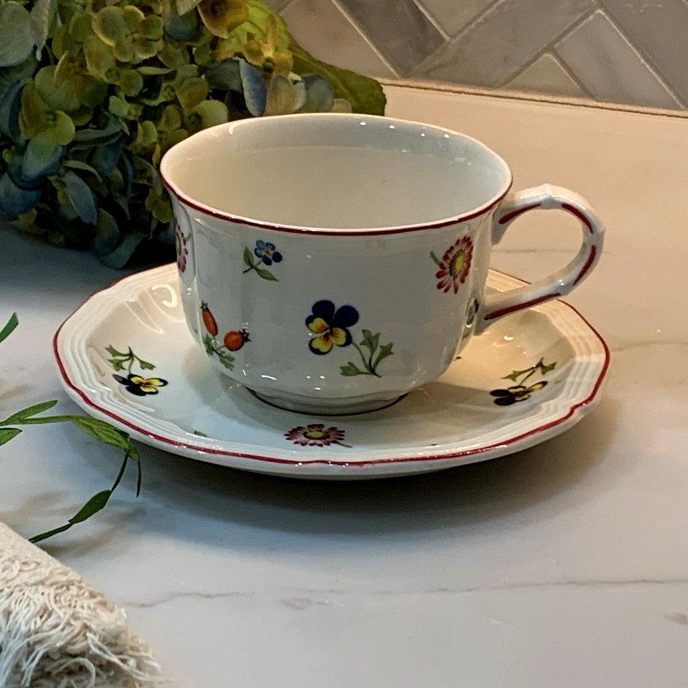 Villeroy & Boch “Petite Fleur” Cup & Saucer –1 Set (More) Cottage Tea Room Charm - Picture 3 of 15